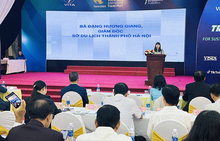 Giám đốc Sở Du lịch Hà Nội Đặng Hương Giang phát biểu chào mừng Hội nghị